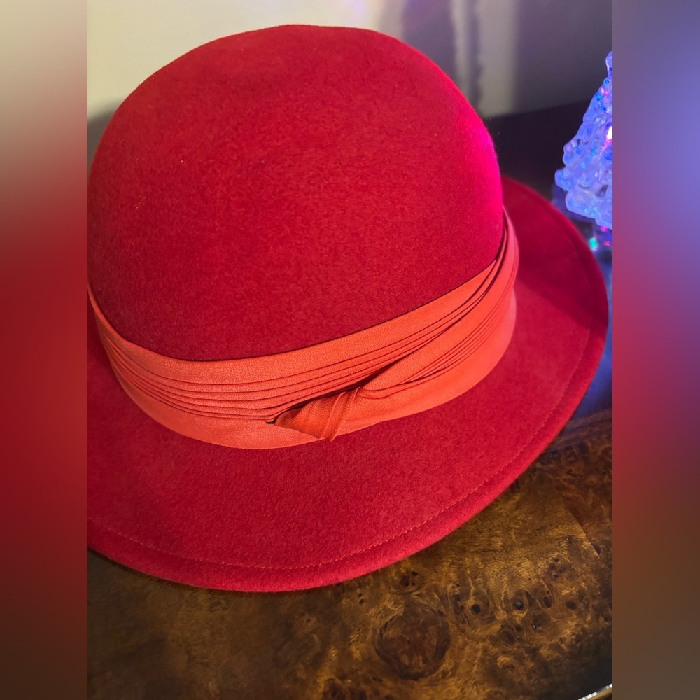 Lancaster Vintage Chic Red Women's Hat - Picture 5 of 9